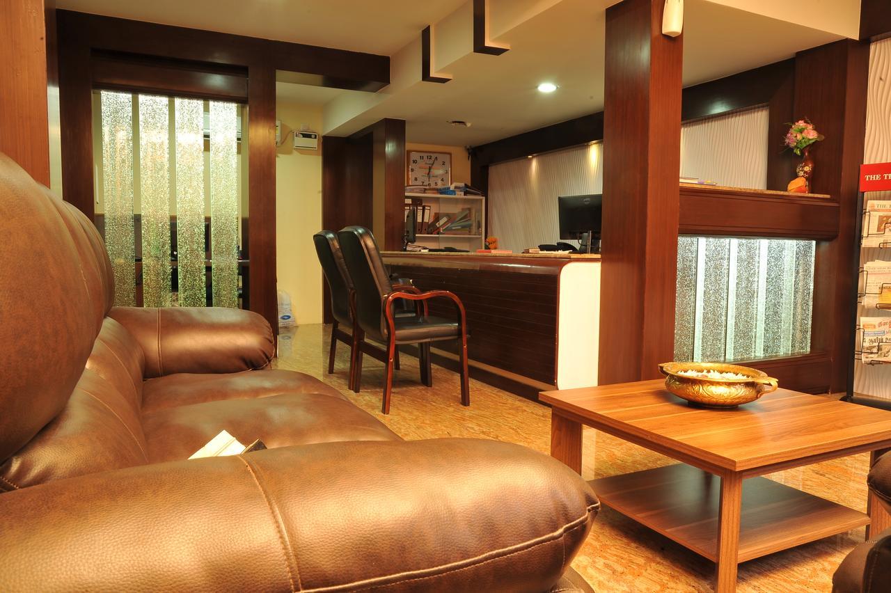 Hotel J Maariot Erode Dış mekan fotoğraf