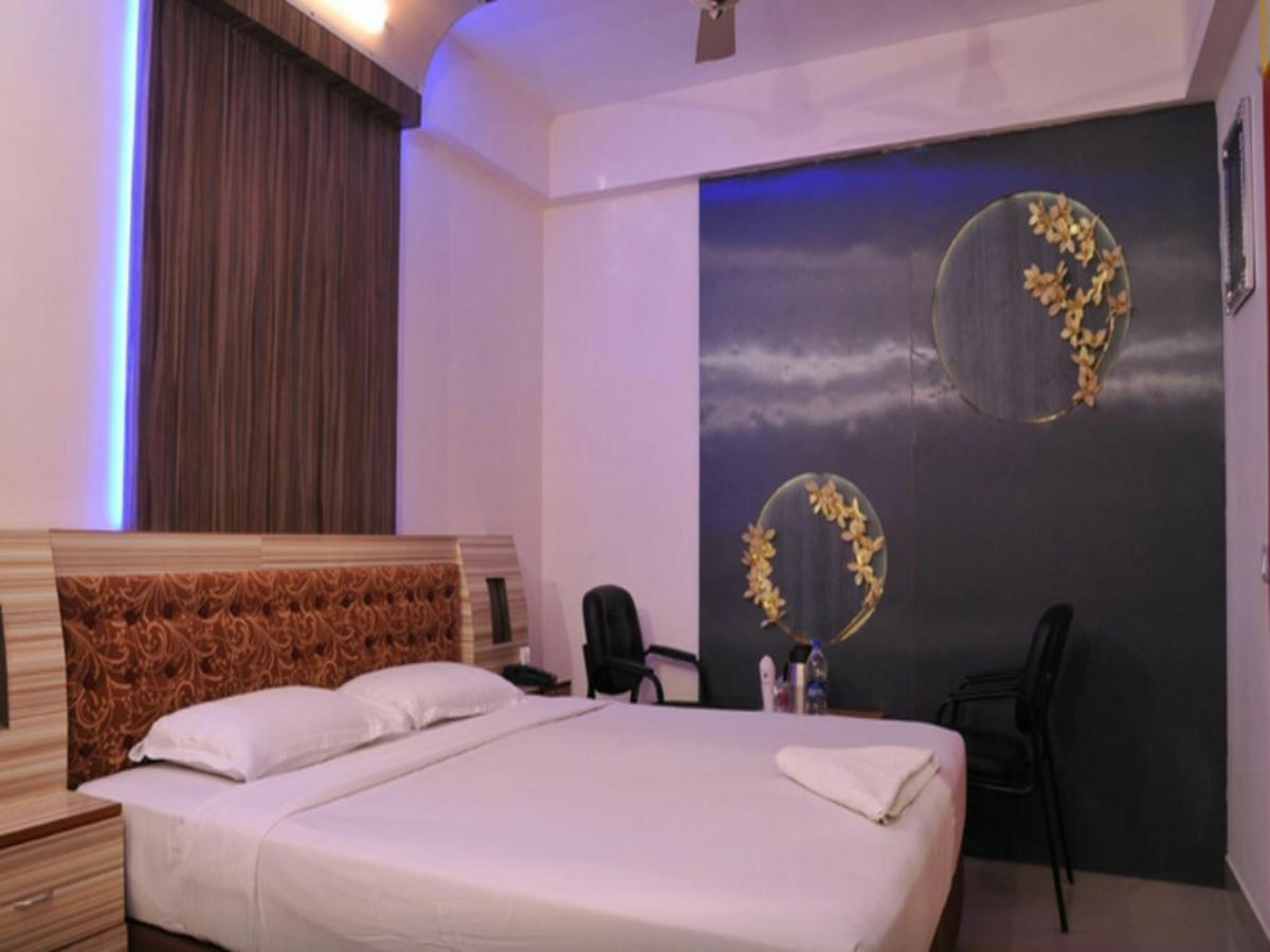 Hotel J Maariot Erode Dış mekan fotoğraf